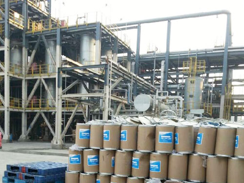 Filling of hydrolyzing agent and desulfurizing agent in the polypropylene plant of Ningxia Petrochemical Co.